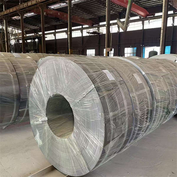 Strip-Steel-Gulungan